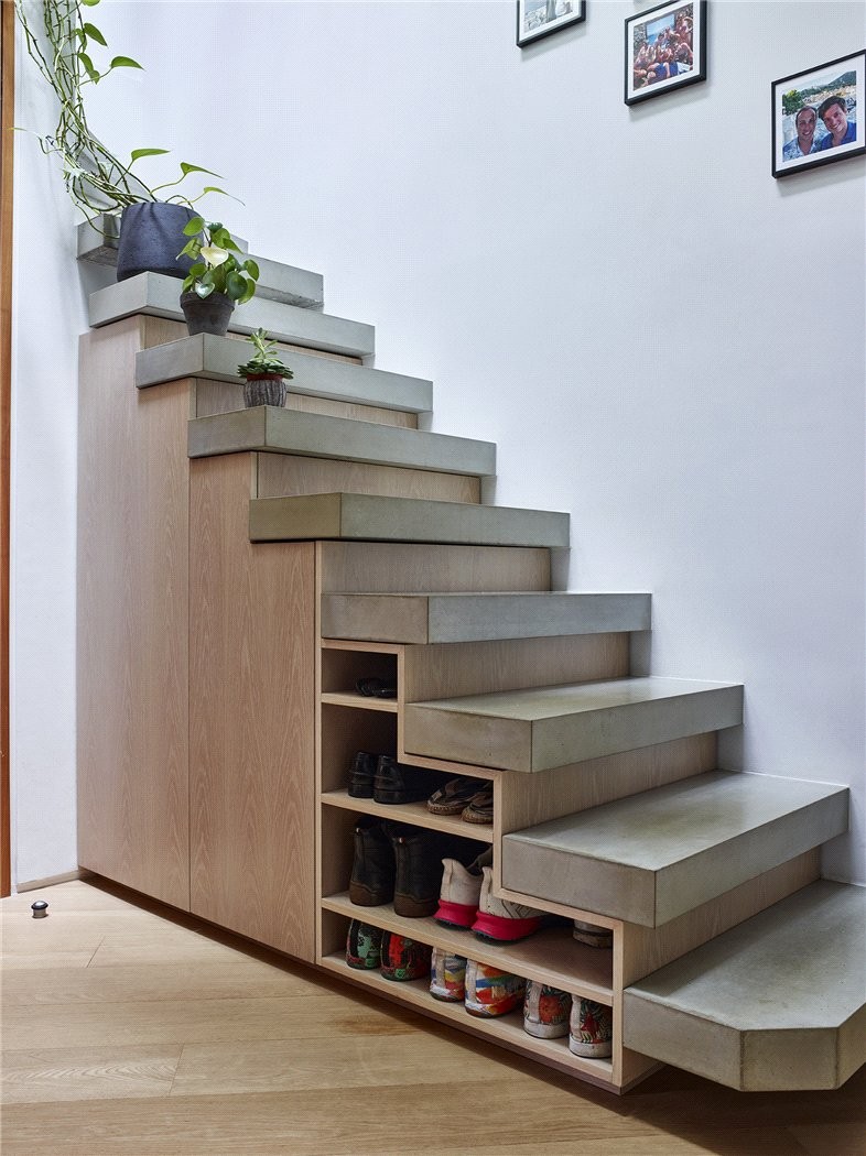 Lycett Place, Shepherds Bush, London, W12