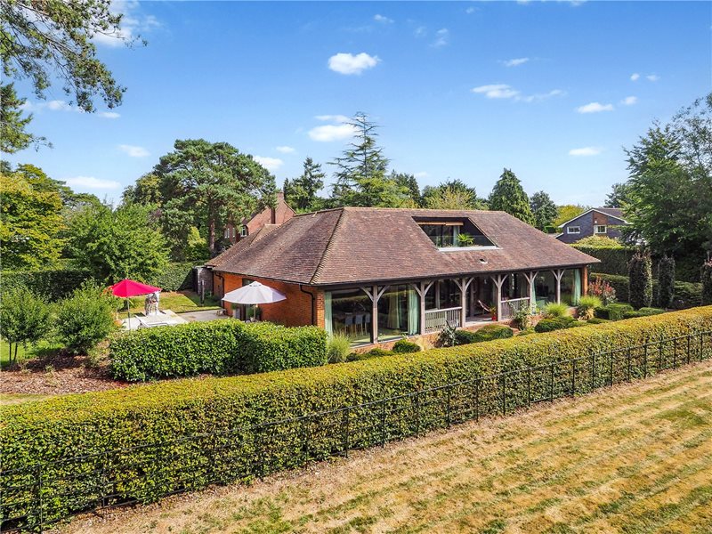 Field Way, Compton, Winchester, Hampshire, SO21