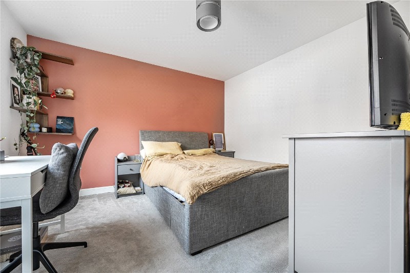 Ribston Road, Farnham, Surrey, GU9