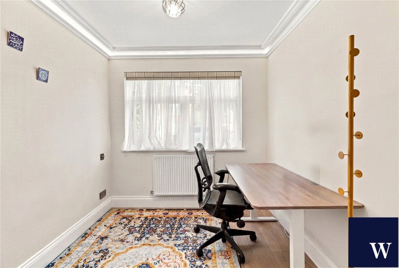Woodberry Gardens, North Finchley, London, N12
