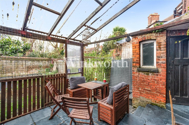Awlfield Avenue, London, N17
