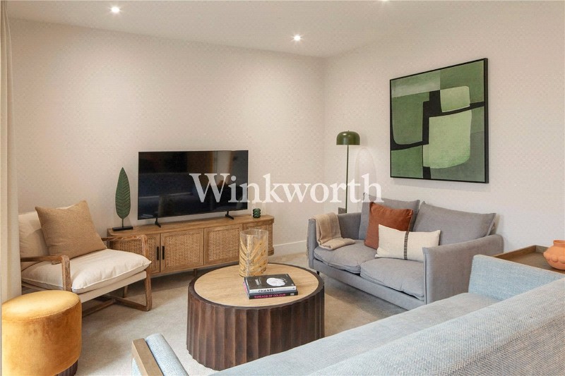 Frankum Mews, London, N22