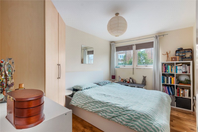 Rotherhithe Street, London, SE16