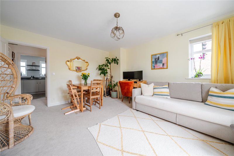 Home Straight, Newbury, Berkshire, RG14