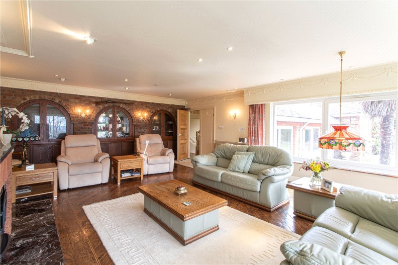 Jubilee Road, Finchampstead, Wokingham, Berkshire, RG40