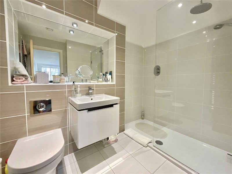 Seascape, 27 Wharncliffe Road, Highcliffe, Dorset, BH23