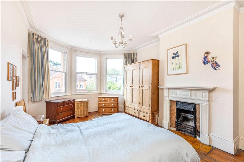 Hillersdon Avenue, Barnes, London, SW13