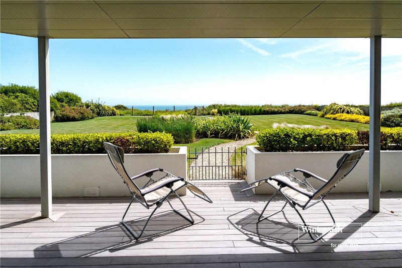 Wharncliffe Road, Highcliffe, Christchurch, Dorset, BH23