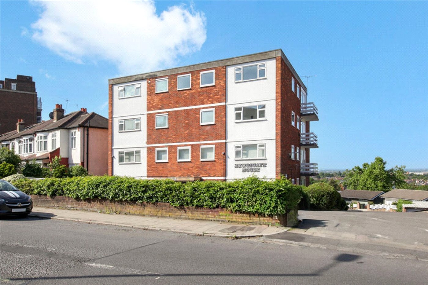 Leigham Court Road, London, SW16