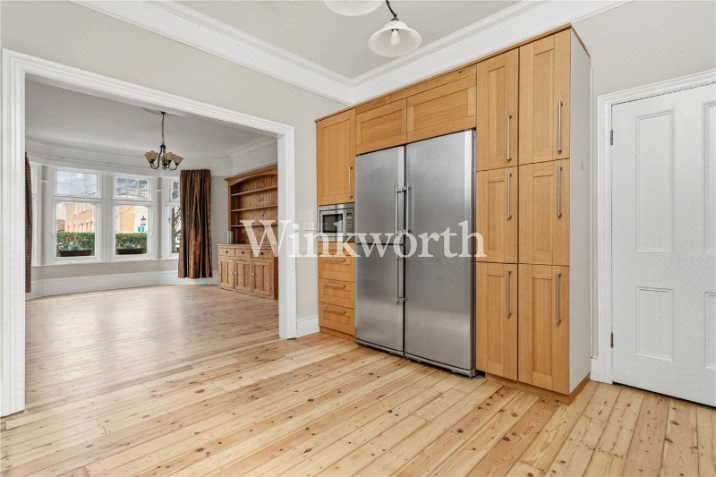 Fox Lane, London, N13