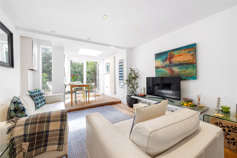 East Dulwich Grove, London, SE22