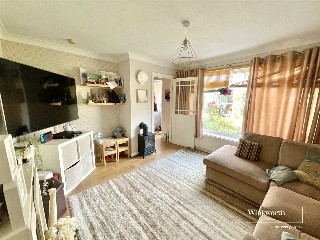 Woodvale Gardens, New Milton, Hampshire, BH25
