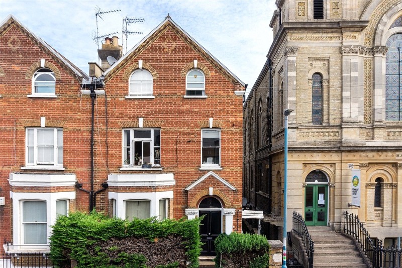 Werter Road, London, SW15