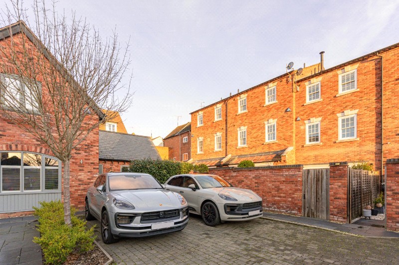 Westgate Place, West Street, Warwick, CV34 6XY, CV34