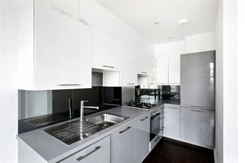 Queens Drive, London, N4