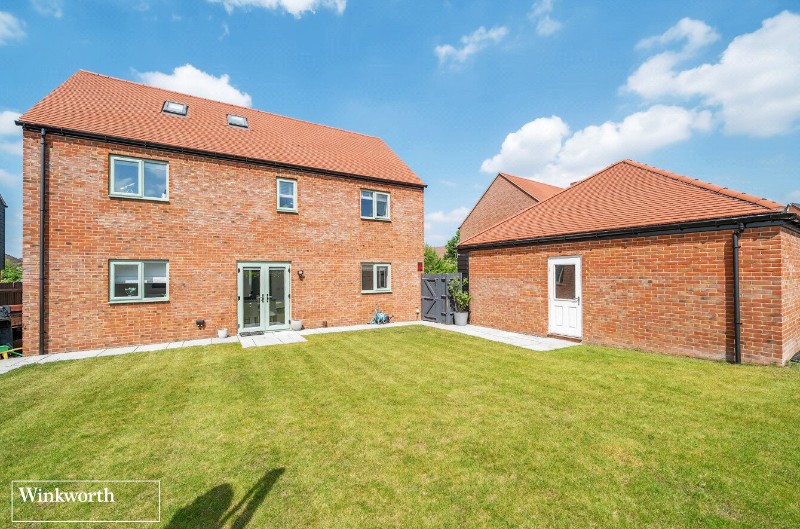 Freshfields Close, Basingstoke, Hampshire, RG23