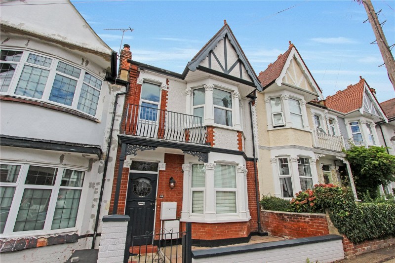 Highcliff Drive, Leigh-on-Sea, Essex, SS9