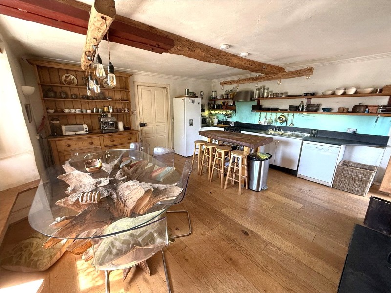 Cheriton Fitzpaine, Crediton, Devon, EX17