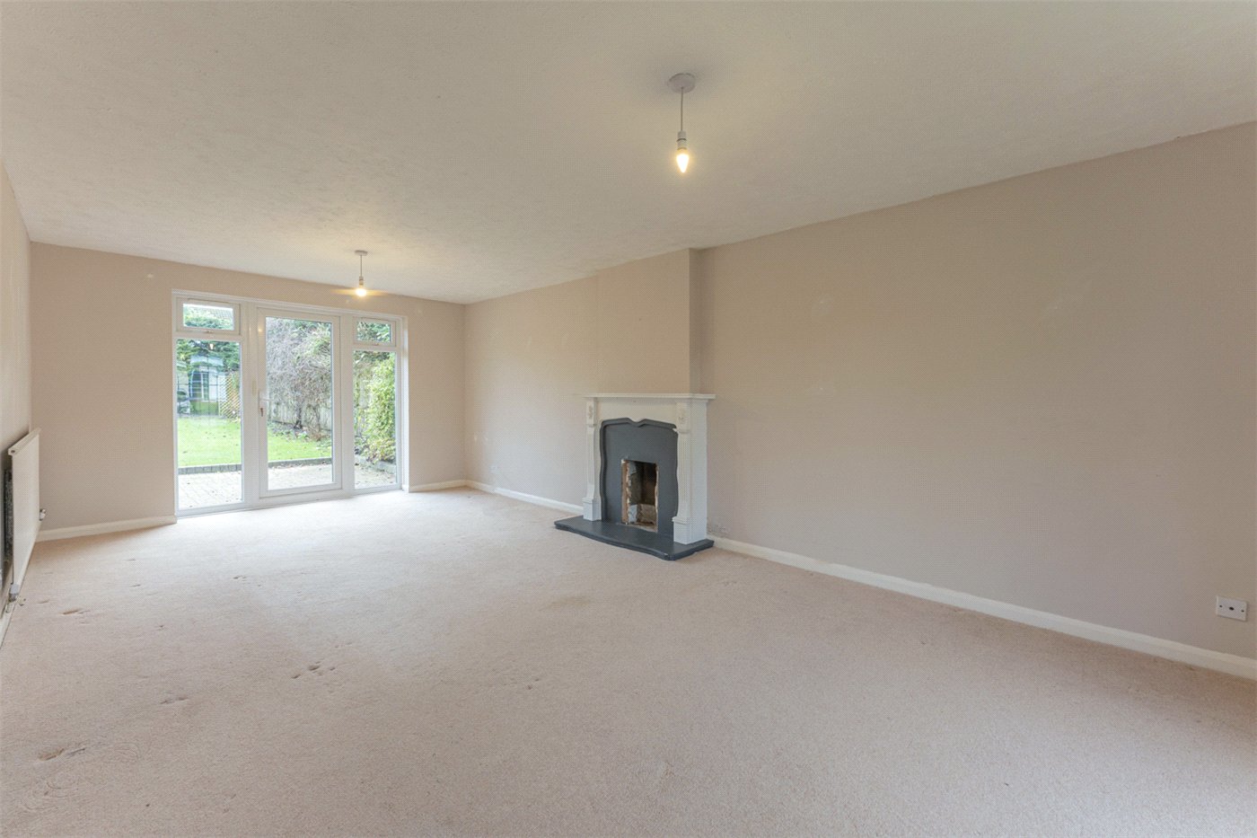 Sitting Room To Rear