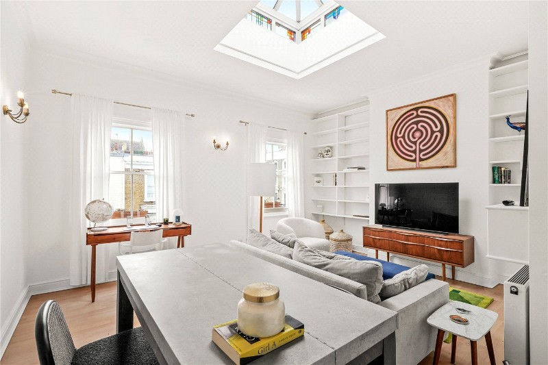 Blenheim Crescent, London, W11