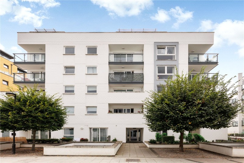 Osiers Road, London, SW18