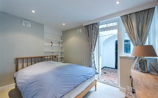 Aylesford Street, London, SW1V