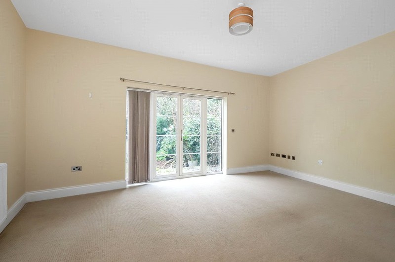 Bath Place, Winchester, Hampshire, SO22