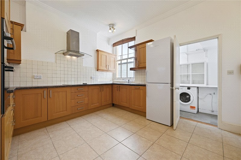 Wynnstay Gardens, London, W8