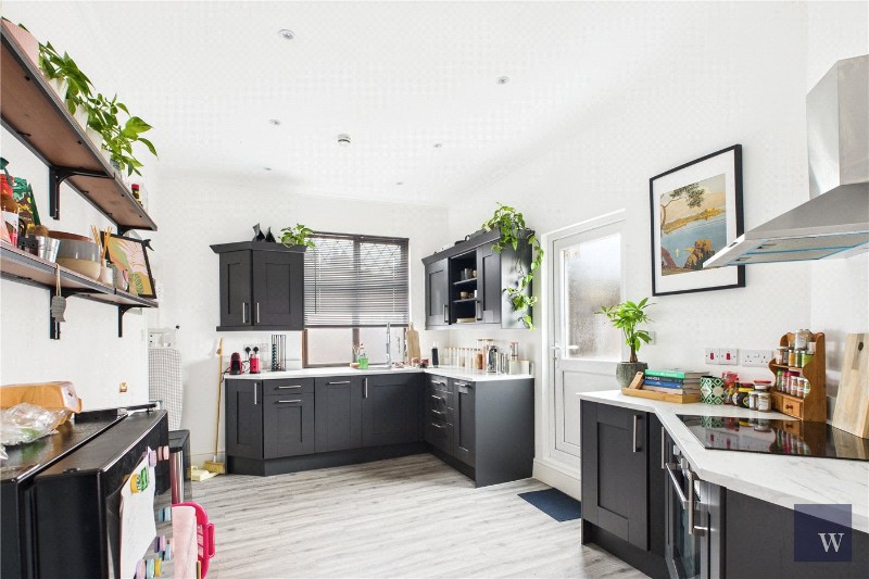 Becmead Avenue, London, SW16