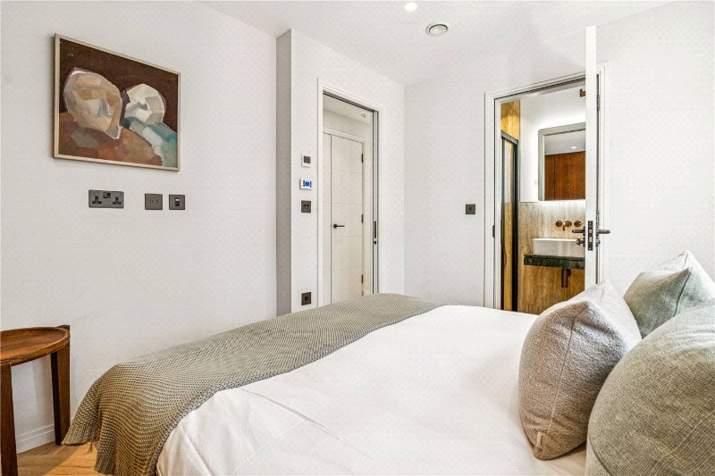 Stukeley Street, London, WC2B