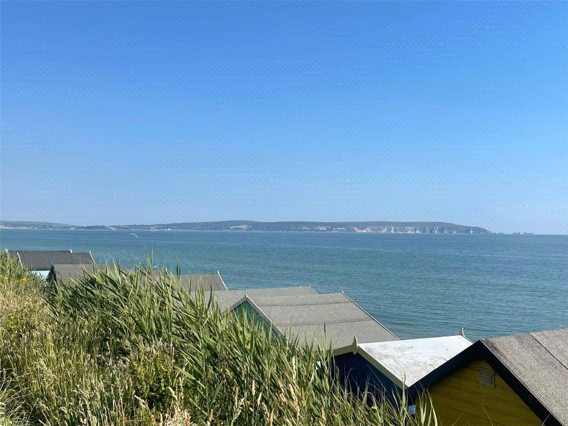 Hordle Cliffs, Milford on Sea, Lymington, Hampshire, SO41