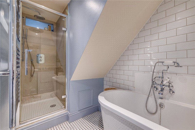 Broughton Road, London, SW6