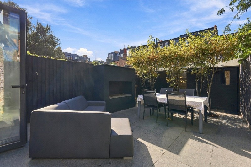 Kersley Road, London, N16