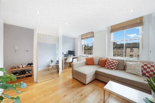 Seven Sisters Road, London, N7