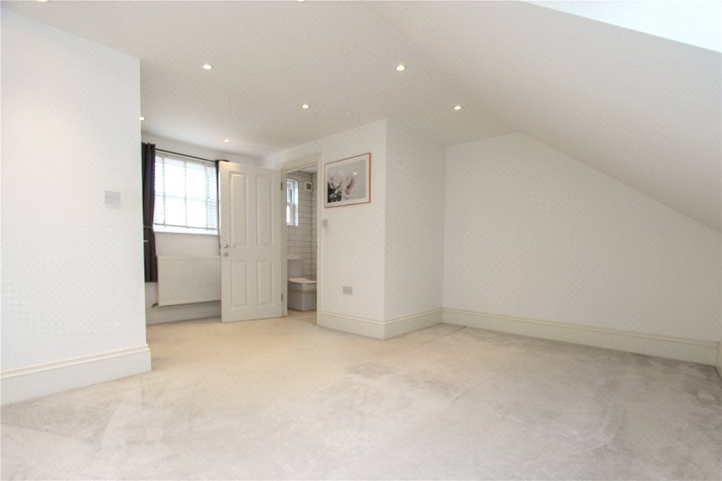 Leigh Road, Leigh-on-Sea, SS9
