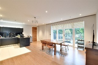 Handley Drive, Blackheath, London, SE3