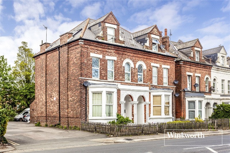 2 bedroom property for sale in Ballards Lane, Finchley, N3 (Ref FIN210161) £475,000