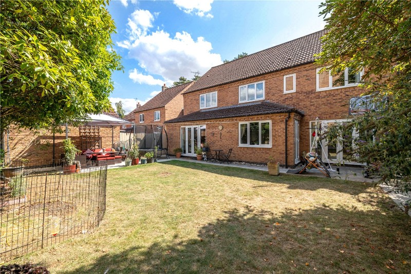 Lothian Way, Greylees, Sleaford, Lincolnshire, NG34