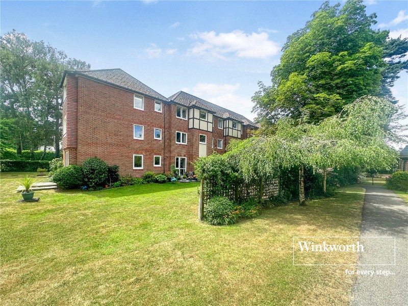 Glenmoor Road, West Parley, Ferndown, Dorset, BH22