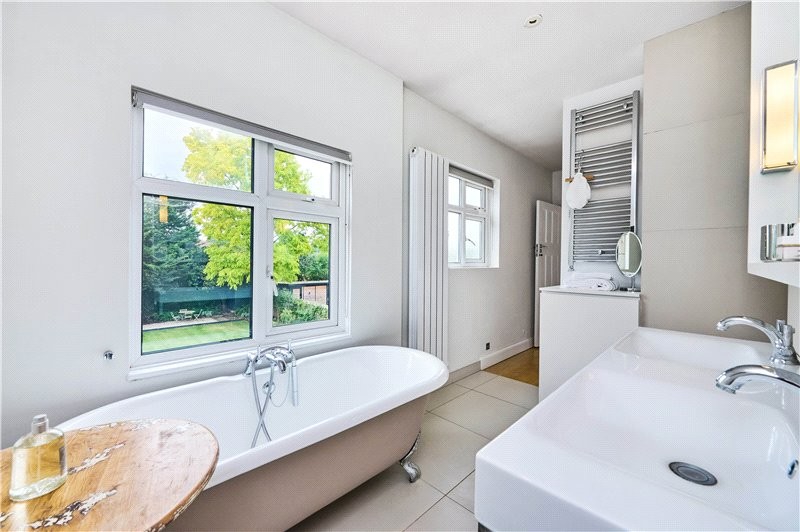 Lowther Road, Barnes, London, SW13