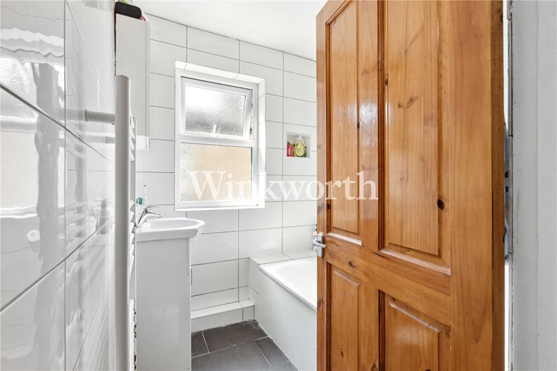 Myddleton Road, London, N22
