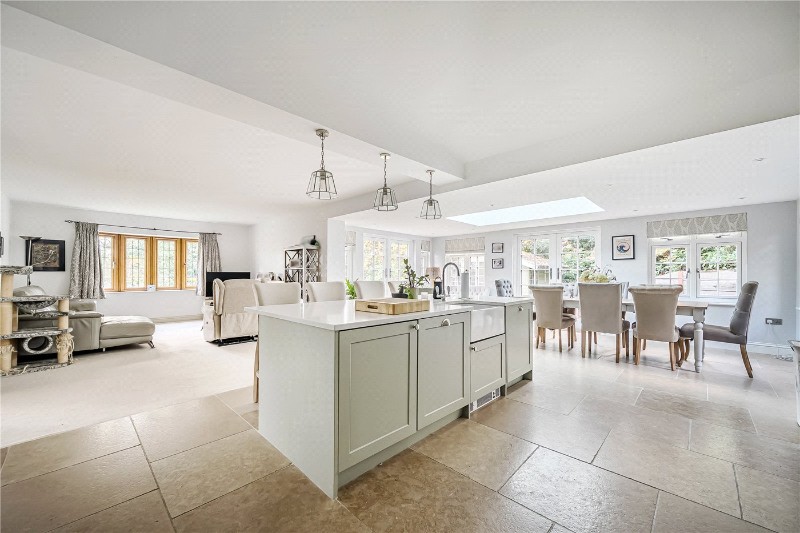 Frensham Road, Lower Bourne, Farnham, Surrey, GU10