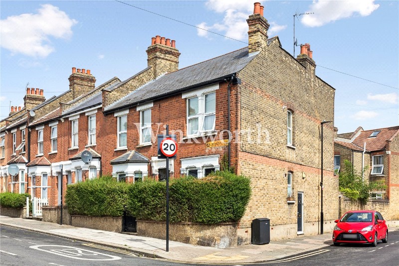 Dunloe Avenue, London, N17