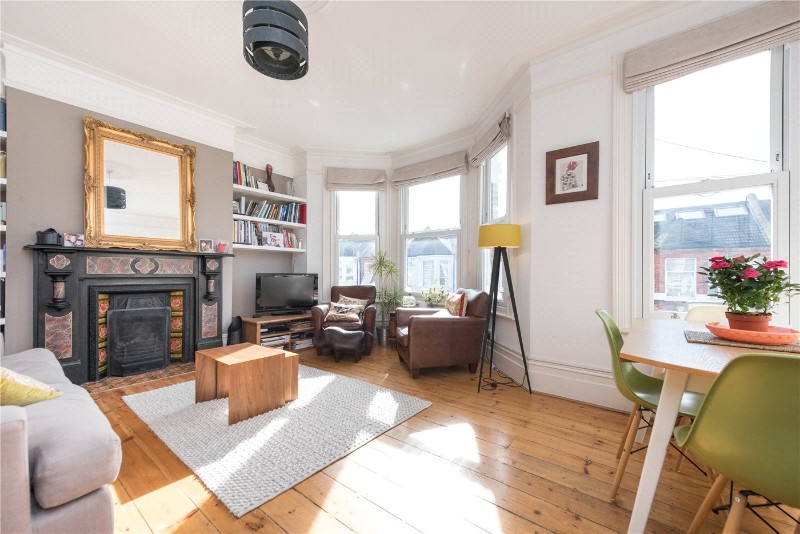 Bathurst Gardens, London, NW10