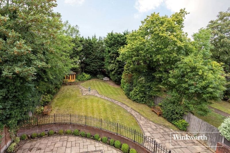 Stanview Court, 5 Queens Road, London, NW4