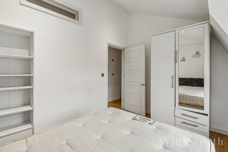 New Cross Road, New Cross, London, SE14