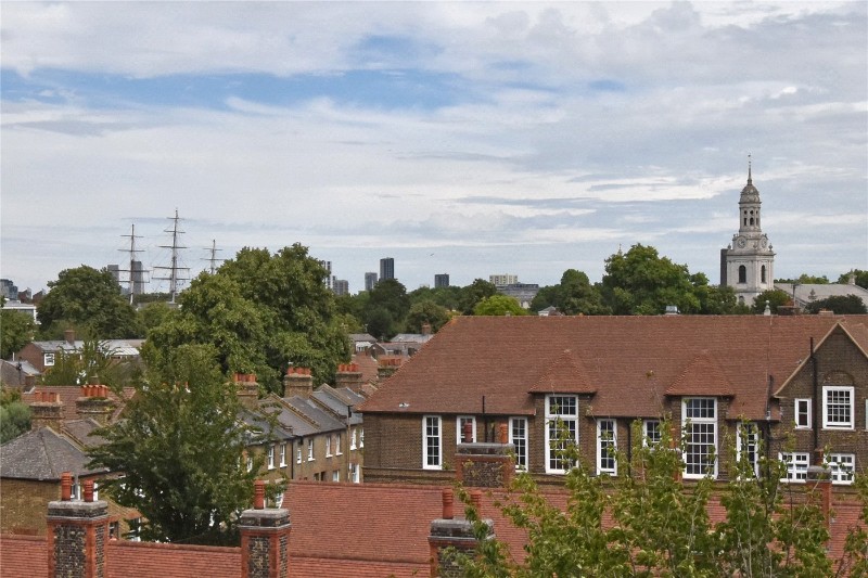 Tarves Way, Greenwich, London, SE10
