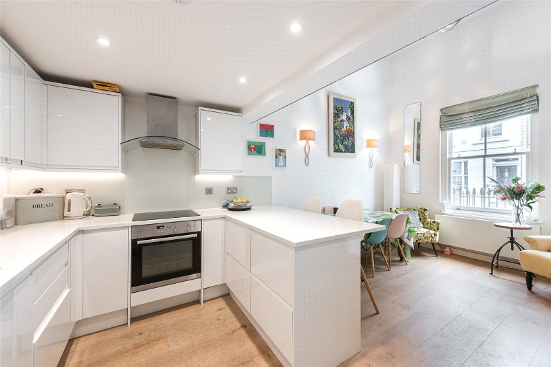 The Old Post House, Churton Place, London, SW1V