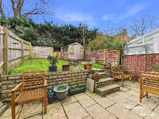 Epsom Crescent, Newbury, Berkshire, RG14