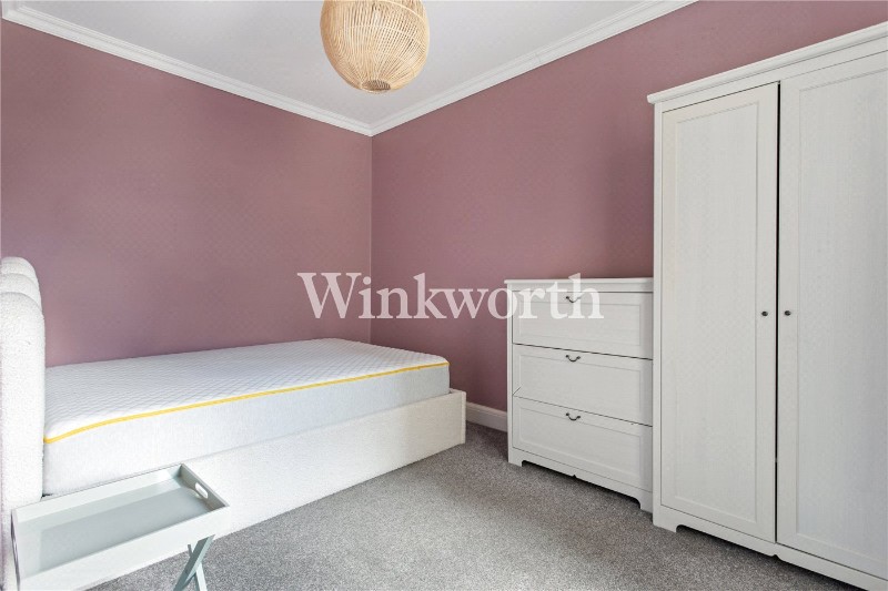 Eade Road, London, N4